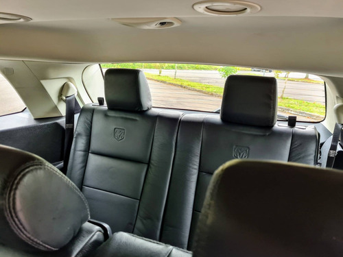 Dodge Journey 2.7 Sxt V6 Gasolina 4p Automático