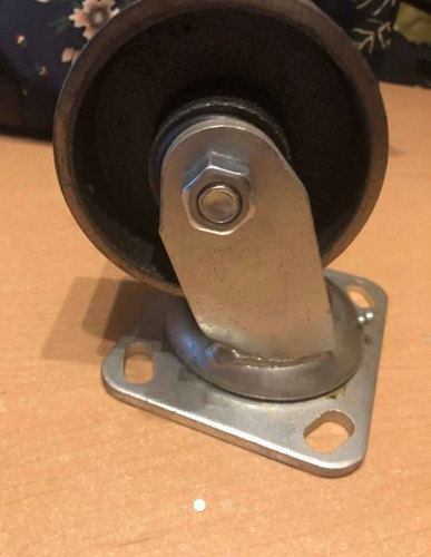 5 Rodajas De 5x2 Fierro Lisa 3 Fijas Y 2 Giratorias