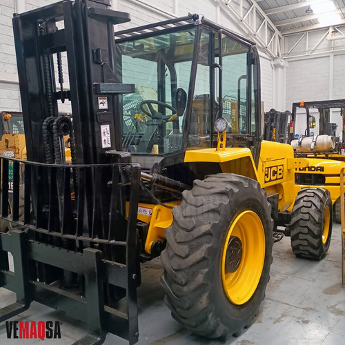 ¡montacargas Todo Terreno! Jcb De 3 Toneladas, Seminuevo