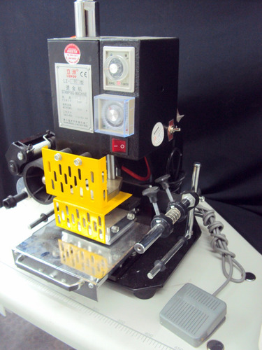 Maquina De Grabar Hot Stamping Calzado - Arieta