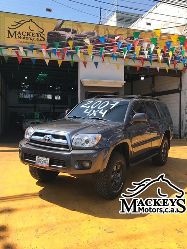 Imagen 4 de 13 de Toyota 4runner Automático