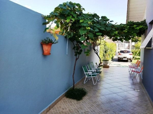 Casa Em Camaquã Com 2 Dormitórios - Mi17117