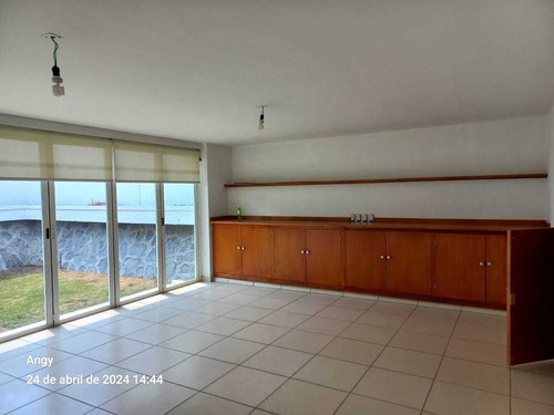 Casa En Venta En Claustro De Las Misiones, Centro Sur.
