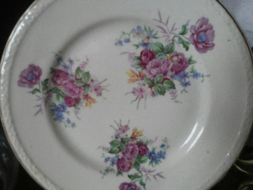 Plato Antiguo,bello Diseño Floral, Divino!