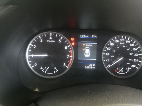 Nissan Sentra 2.0 Advance Mt