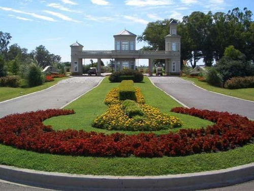 Lote En Esquina De 916 M2 En San Eliseo Golf, Con Escritura. San Vicente.