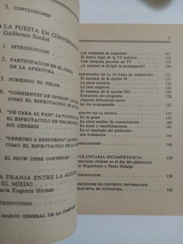 La Política En Pantalla. Portales, Sunkel. Ilet, Cesoc. 1989