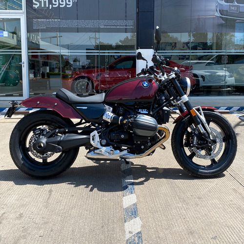 R12 Aventurin Red Metallic 2024