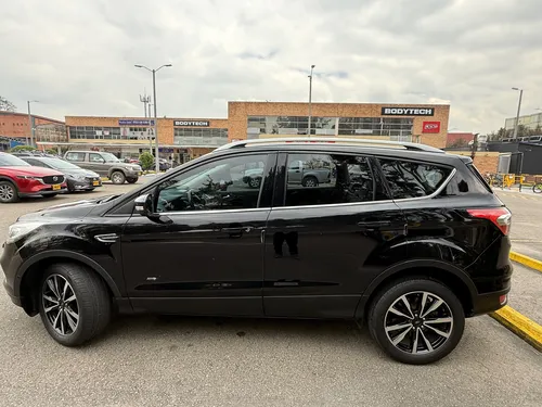 Ford Escape 2.0 Titanium Awd At