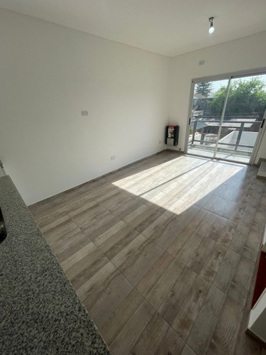 Departamento A Estrenar De 2 Ambientes Tipo Dúplex En Venta Bernal Oeste