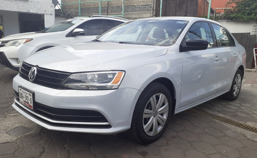 Volkswagen Jetta 2.0 L4 Mt