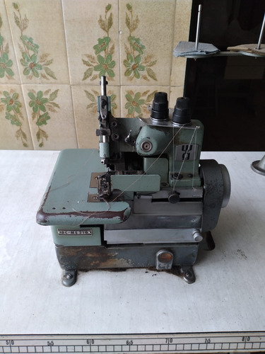 Maquina Overlock Japonesa Cose Con 3 Y 5 Hilos Funciona 