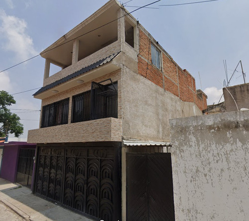 ¡gran Oportunidad De Inversion!!! Remate Bancario. Casa Adjudicada. De La Corola 124, Valle De Las Flores, 36585 Irapuato, Gto.