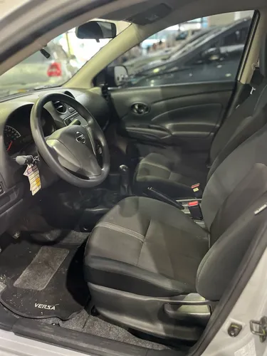 Nissan Vers Vdrive Mt 4x2 1600