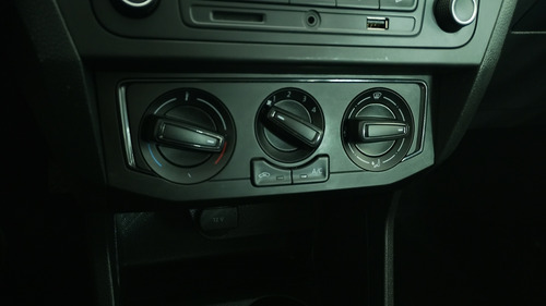 Volkswagen Voyage 1.6 Trendline