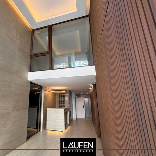 Moderno Estudio Con Impresionante Vista (85689)