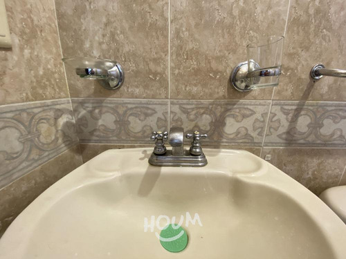 Casa En Jardín Real, Zapopan Con 4 Recámaras, 220 M², Id: 153696