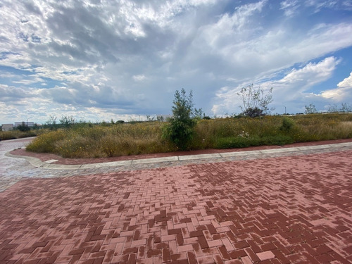 Terreno En Venta En Ciudad Maderas A Unos Metros De Casa Club En León Guanajuat