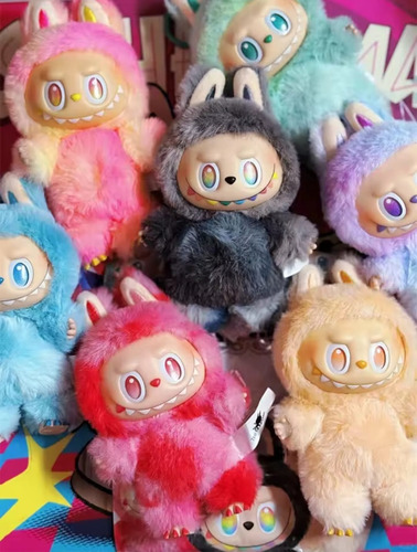 Labubu Big Into Energy Original, Set Con 6 Unidades Pop Mart