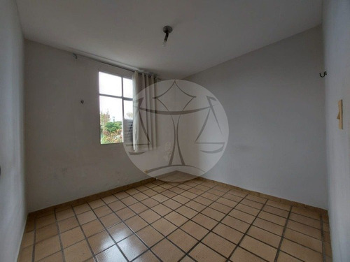Imagem 12 de 15 de Apartamento No Tirol Com Excelente Localizacao - V-11810