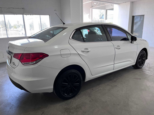 Imagen 12 de 23 de Citroën C4 Lounge 2015 2.0 Origine Am16 Autoargentina