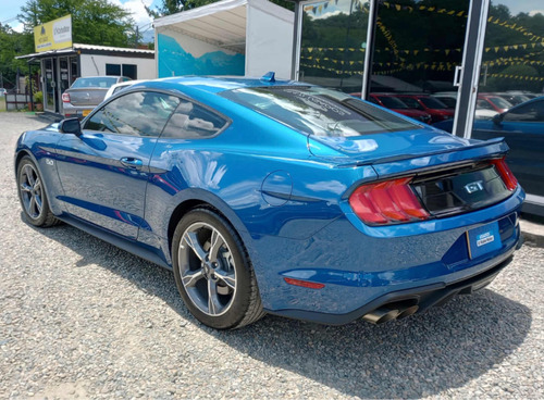 Imagen 4 de 8 de Ford Mustang Gt 5.0