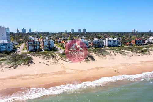 Apartamente Fte Al Mar Alquila Consulte