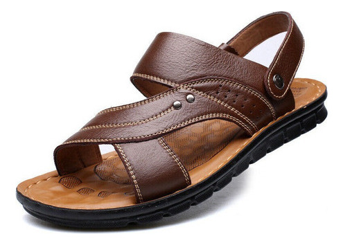 Sandalias Y Pantuflas De Cuero For Hombres .