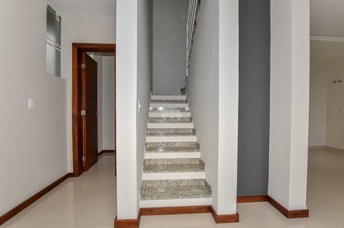 Sobrado - Residencial - 926708