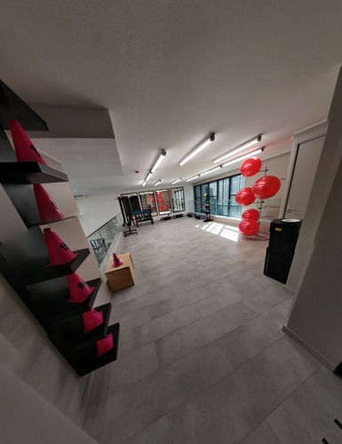 Nuevo Studio+est+bodega Nuñoa Vicuña Mackenna