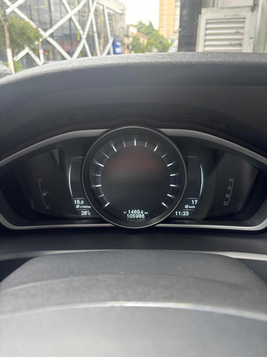 Volvo V40 2.0 T4 Momentum Drive-e 5p
