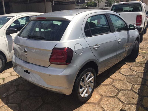 Imagem 4 de 7 de Volkswagen Novo Gol 1.0