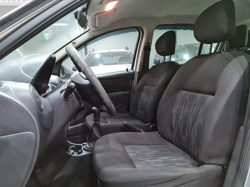 Renault Sandero Sandero 1.0 AUTHENTIQUE 16V FLEX 4P MANUAL