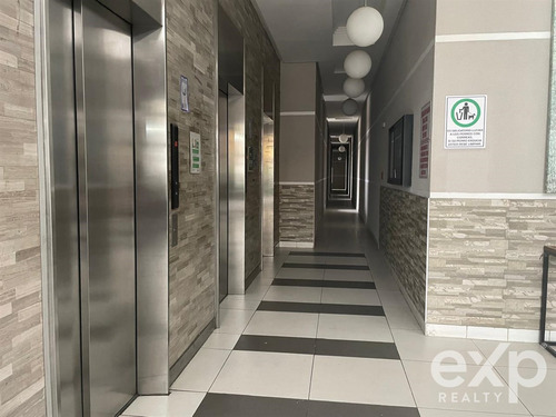 Departamento En Venta De 3 Dorm. 2 Baños ,1 Bodega En Ñuñoa
