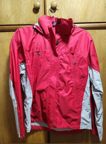 comprar Campera Columbia, Talle S, Usada, Muy Buen Estado.