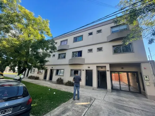 Departamento En Alquiler En Monte Grande Centro