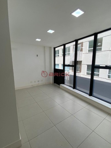Imagem 1 de 9 de Sala Comercial No Centro Da Cidade - Sa00123 - 69576854
