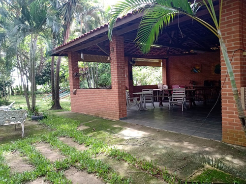 Imagem 13 de 30 de Sítio 23 Alqueires,terra Fértil,muito Boa,rio Fundo Propriedade,benfeitorias Otima Estrutura,casa Sede 3 Dorms 1 Suíte,churrasqueira,piscina - St00050 - 69179656