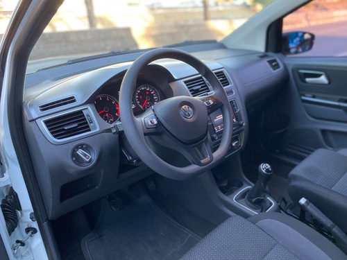 Imagem 8 de 10 de Vw Fox Connect 1.6