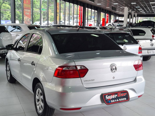 Imagem 8 de 10 de Volkswagen Voyage 1.0 12v Mpi Totalflex 4p Manual