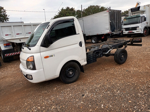 Hyundai HR 2.5 Hd Cab. Curta S/ Carroceria Tci 2p