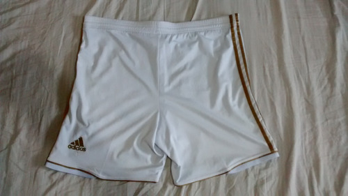 Short Deportivo Marca adidas Talla M