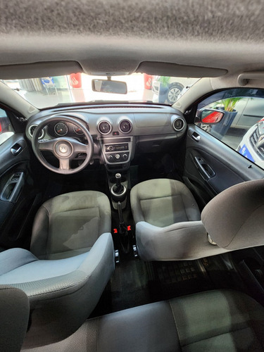 Volkswagen Gol 1.0 MI 8V FLEX 4P MANUAL G.V