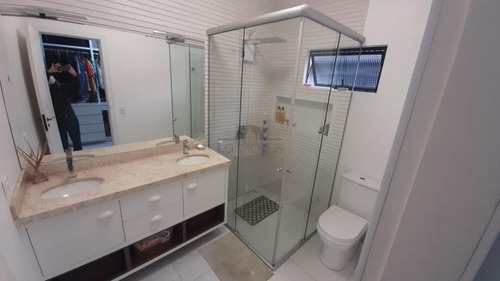 Imagem 22 de 25 de Casa No Bucarein Com 4 Quartos Para Venda, 257 M² - Lg8086