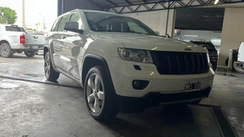 Imagen 7 de 16 de Jeep Grand Cherokee 2013 3.6 Overland 286hp At (4cub Nuevas)