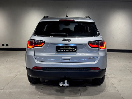 Jeep Compass LONGITUDE 2.0 4x2 Flex 16V Aut.