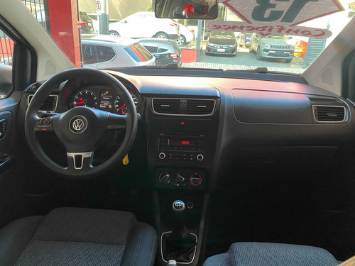 Imagem 12 de 12 de Volkswagen Fox 1.0 Mi Trend 8v Flex 4p Manual