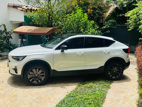 Volvo C40