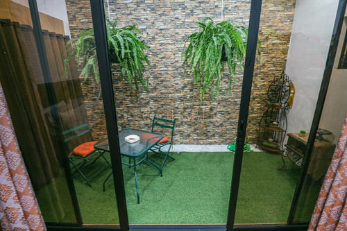 Imagen 7 de 18 de Casa En Venta De 2 Niveles En Ciudad Vieja Sobre La Rn-14