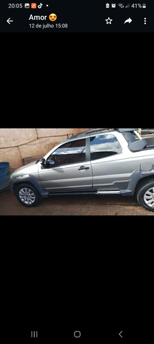 Fiat Strada 1.8 16v Adventure Cab. Dupla Flex 3p